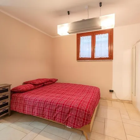 Apartamento La Taverna Di Ninfa Arona
